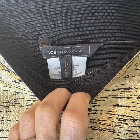 BCBG MaxAzria SILVIE Gold Foil Bandage Skirt S Metallic Y2K  Bodycon Shimmer - Picture 5 of 7